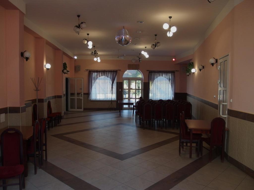 Hotelik Mazury Олецко Экстерьер фото