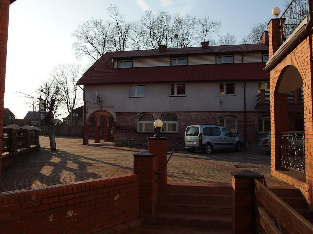 Hotelik Mazury Олецко Экстерьер фото